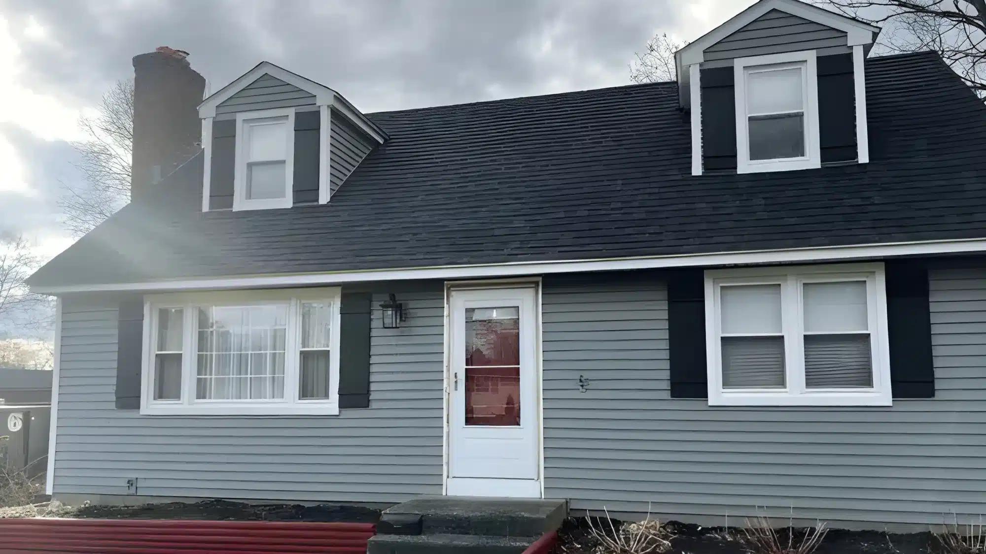 Roofing contractors in Windsor Locks Connecticut offering free estimates, inspections, and a step-by-step process for roof repair, replacement, and installation services