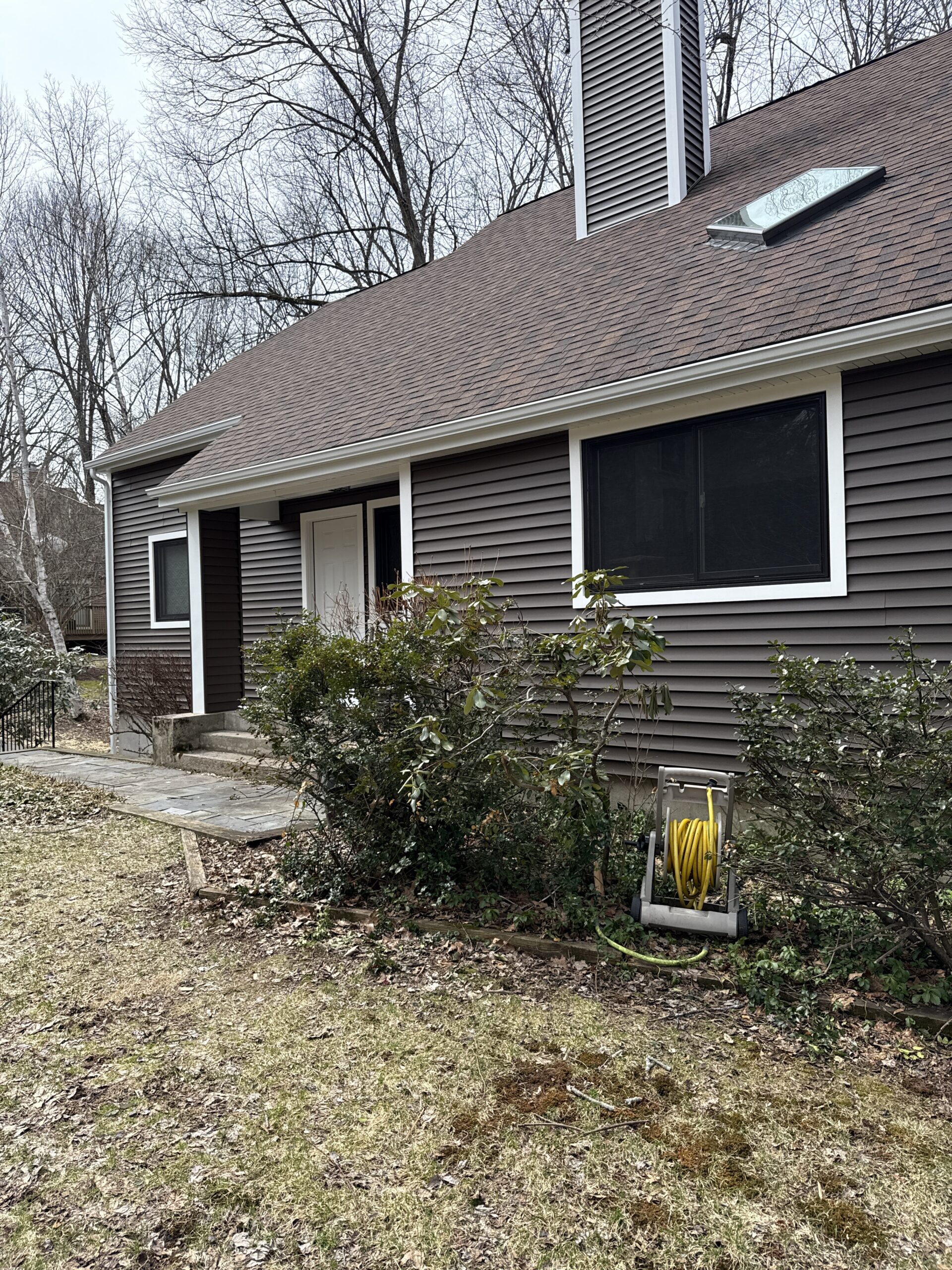 vinyl-siding-pvc-window-surrounds-wide-pvc-corners-front-door-installation-tariffville-ct-peter-l-brown (3) Vinyl Siding, PVC Window Surrounds & Front Door Installation – Tariffville, CT by Peter L. Brown Company